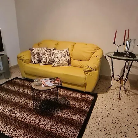 Piazza Grazia Apartment